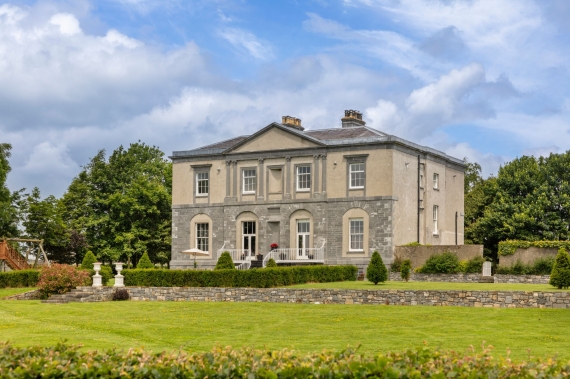 content creation specialists